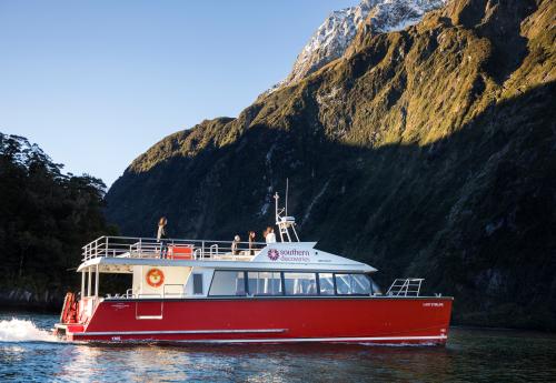 360 'Lady Stirling' Vessel Walk Through