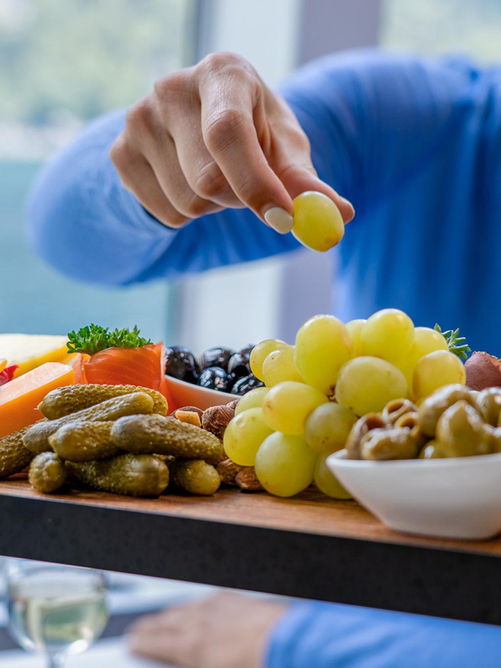 Fly, Cruise & High Tea Lunch menu