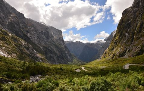 Save the stress by allowing more time to get to Milford Sound